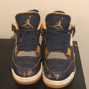 Jordan 4